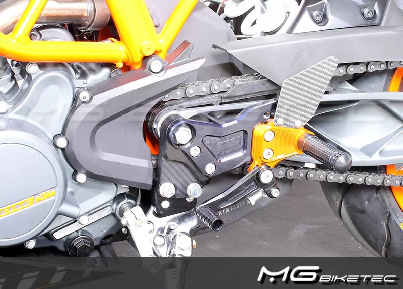 MG Biketec Sportfussrastenanlage / Rastenanlage / Fußrastenanlage mit ABE, gültig in D - A - CH für KTM 125 RC ab 2017-2019