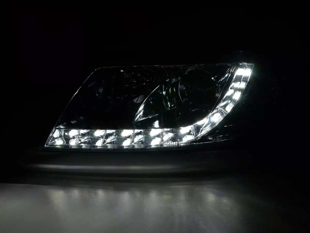 Scheinwerfer Set Daylight LED Tagfahrlicht VW Passat Typ 3BG Bj. 00-05 chrom