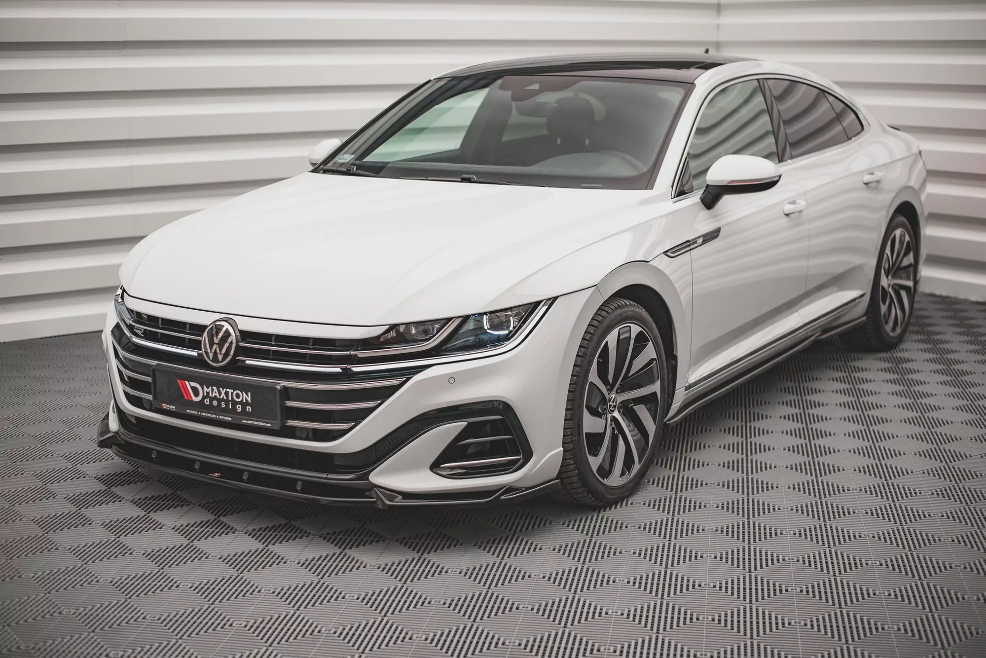 Front Ansatz V.1 Für Volkswagen Arteon R-Line Facelift Schwarz Hochglanz