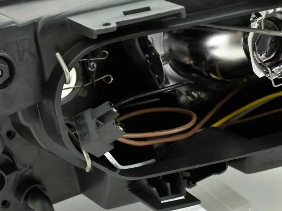 Scheinwerfer Audi A4 Typ B5  95-99 schwarz