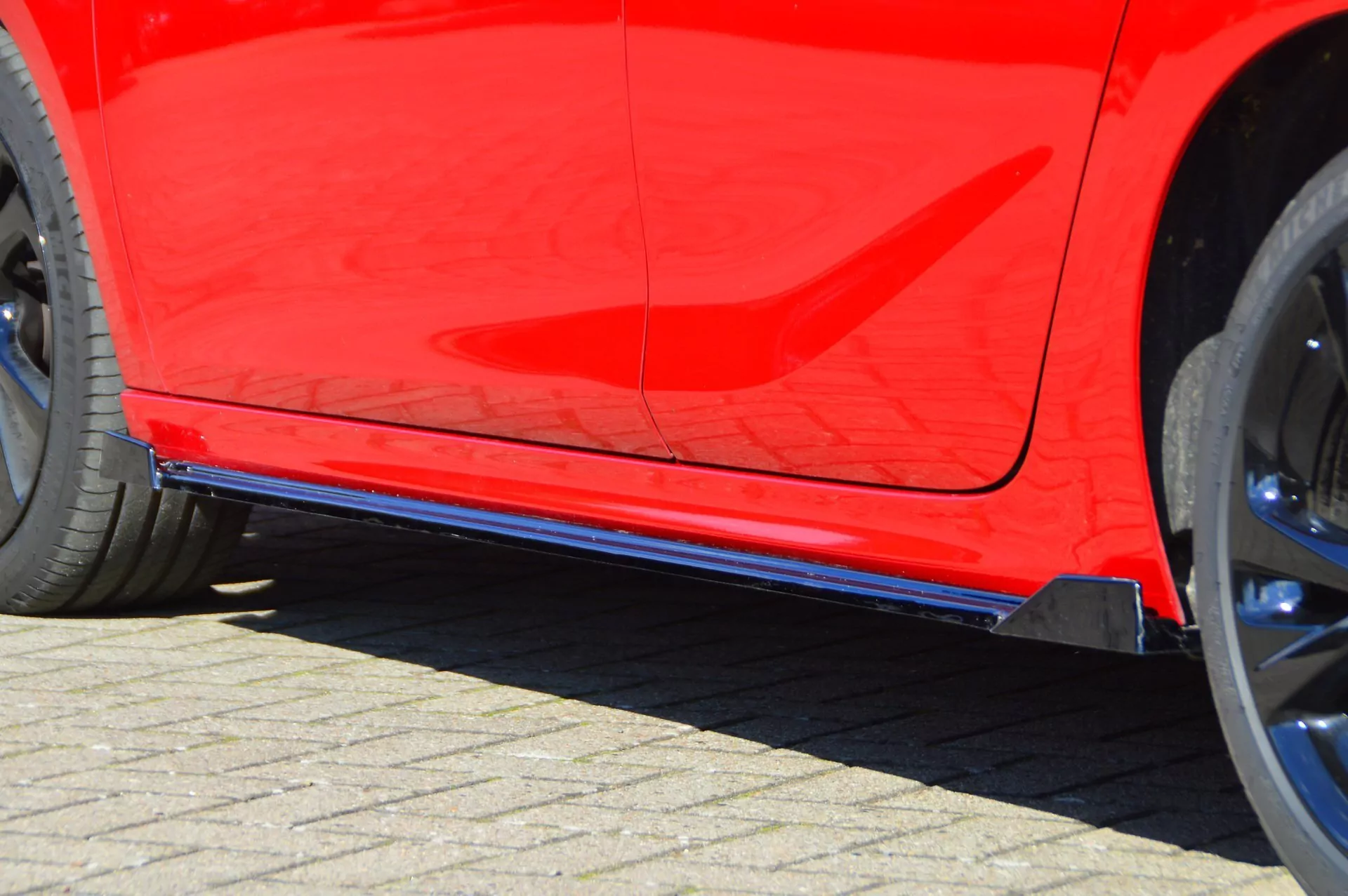 Seitenschweller mit Wing vorne und hinten für Opel Corsa F