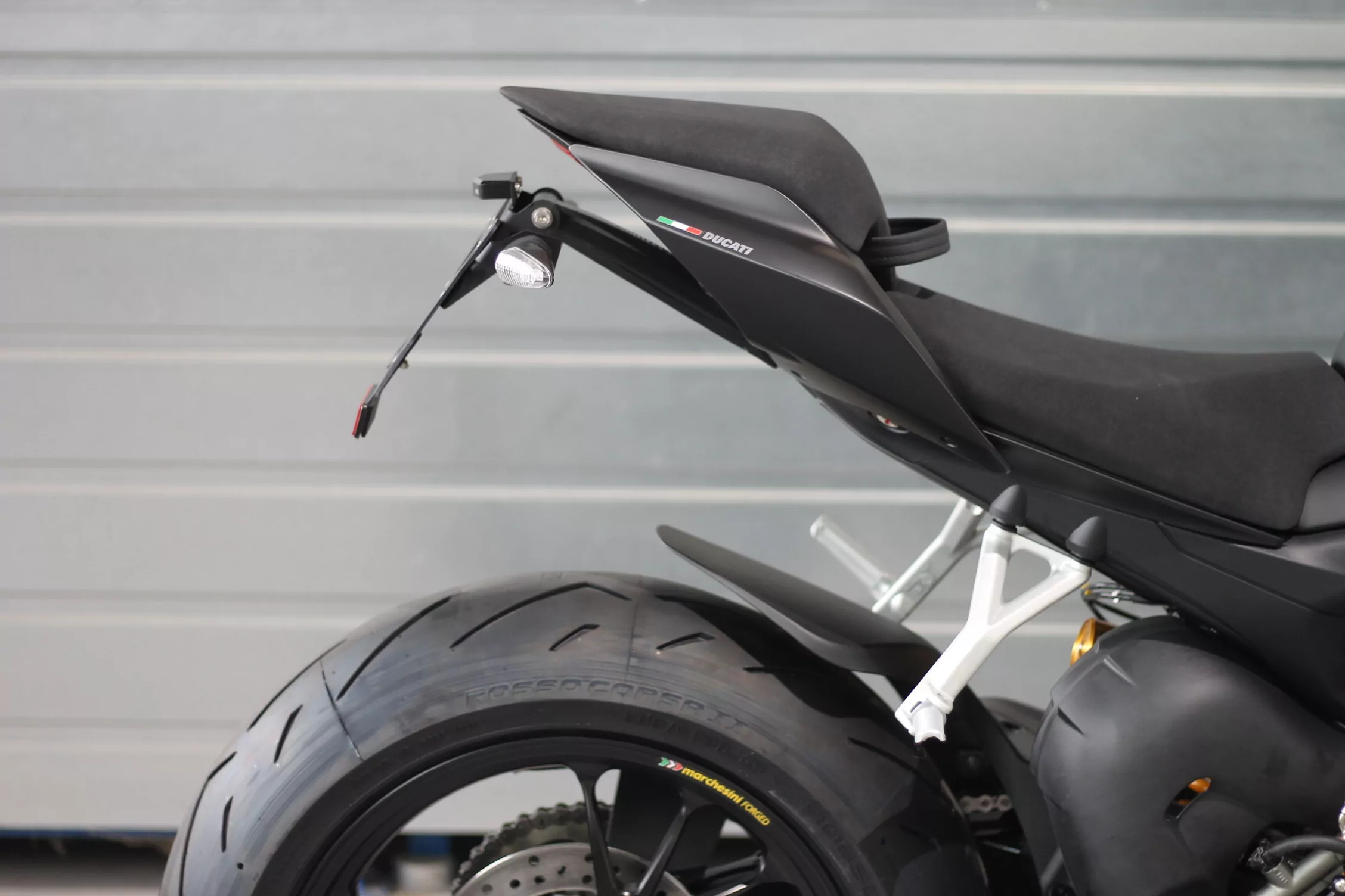 MG Biketec Kennzeichenhalter für Ducati Panigale V4 S ab 2018-2021