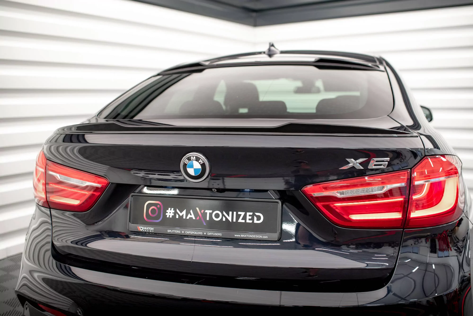Spoiler CAP Für 3D V.1 BMW X6 F16 M-Paket / X6 M F86 Schwarz Hochglanz