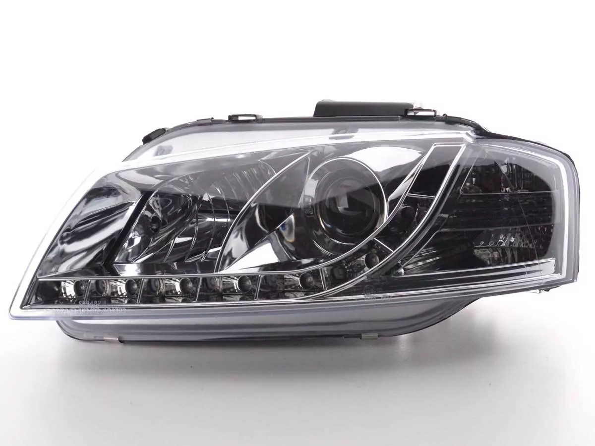 Scheinwerfer Set Daylight LED TFL-Optik Audi A3 Typ 8P Bj. 03-07 chrom