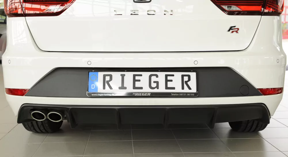 Rieger Heckeinsatz für Seat Leon FR (5F) - 5-tür. (ST/Kombi) 01.17- (ab Facelift) carbon optik