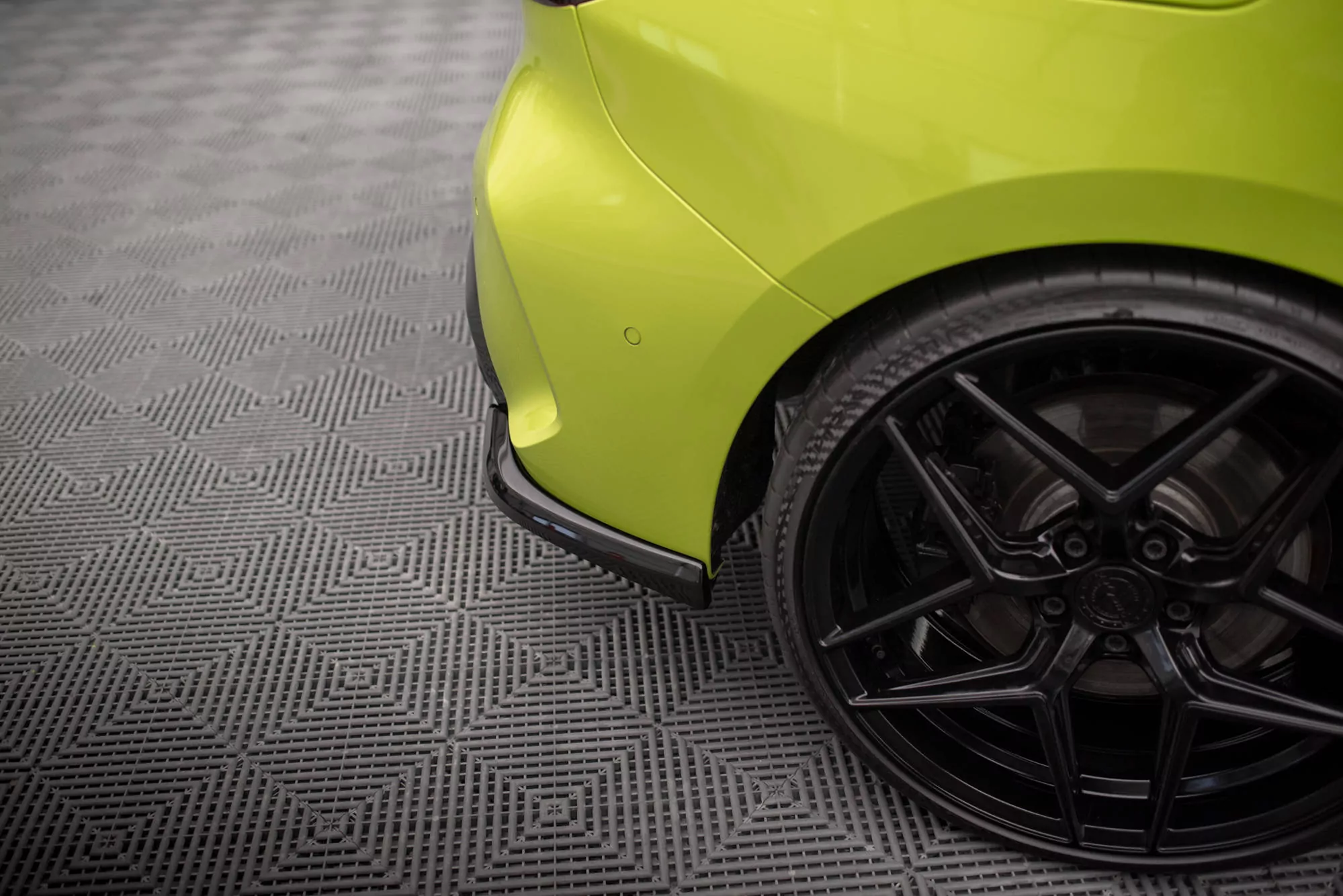 Heck Ansatz Flaps Diffusor V.5 Für (FĂĽr Heckansatz V.3)  BMW 1er F40 M-Paket/ M135i Schwarz Hochglanz