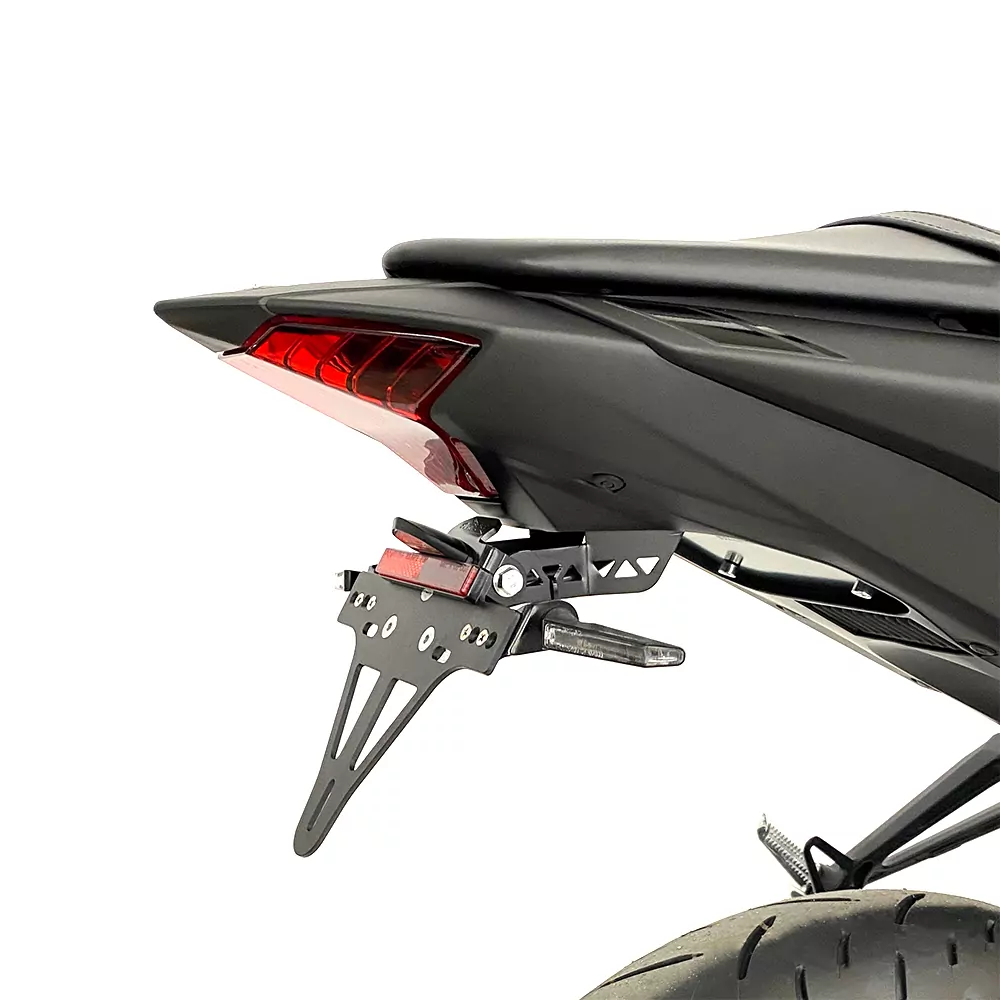 alpha Technik Kennzeichenhalter für Yamaha YZF-R3 / YZF-R3A / MT-03 / MTN320-A Modelljahr 2015-