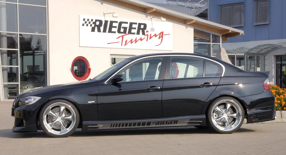 Rieger Heckschürzenansatz für BMW 3er E90 | Lim. 09.08- (ab Facelift) LCI -> nicht für 335i! nicht für M-Paket-Heckschürze!