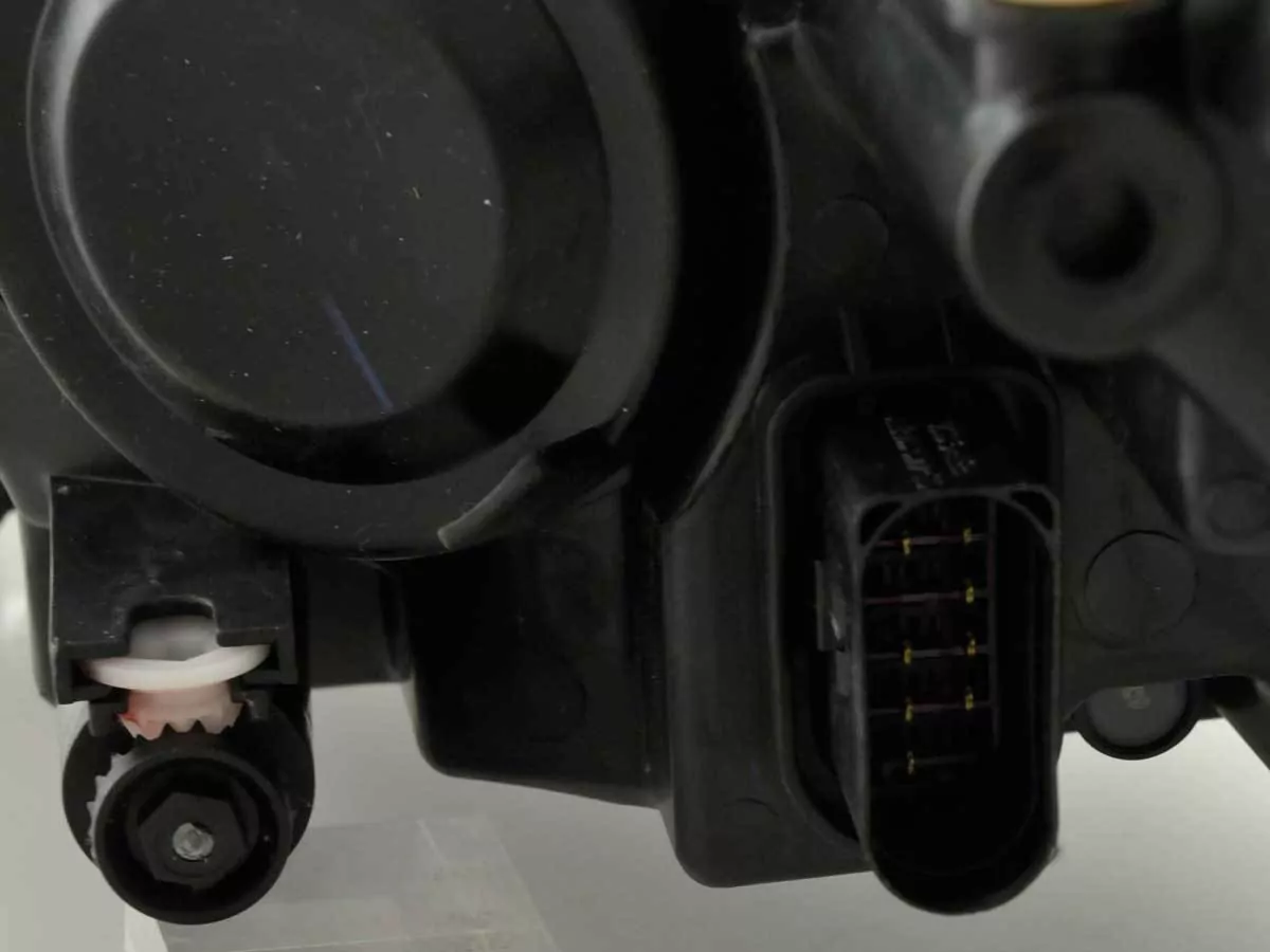 Verschleißteile Scheinwerfer rechts VW Passat (Typ 3C) Bj. 05-