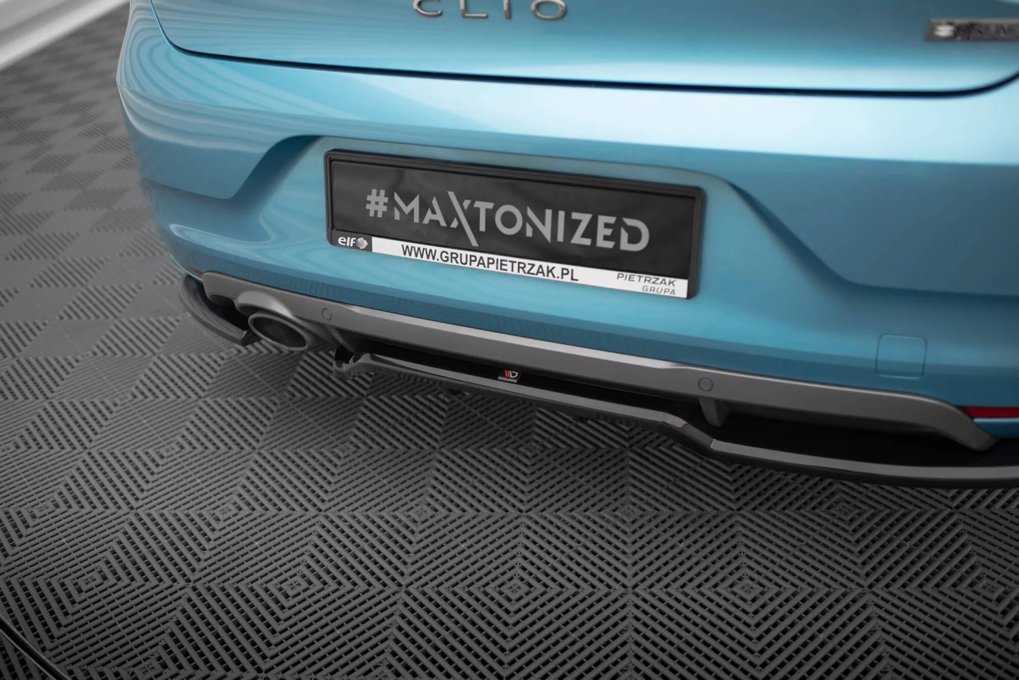 Hinten Splitter (mit Einem Vertikalem Balken) Renault Clio R.S. Line Mk5 Schwarz Hochglanz