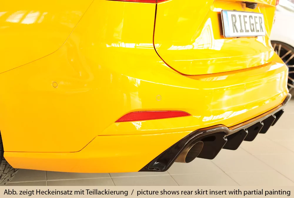Rieger Heckeinsatz (für Fzg. mit AHK) glanz schwarz für Ford Focus 4 ST (DEH) 5-tür. (Turnier) 06.19-03.22 (bis Facelift)