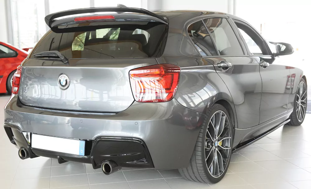 Rieger Heckeinsatz für BMW 1er F21  (1K2) | Lim. / 2-tür. 09.12-03.2015 (bis Facelift) nur für M-Paket-Heckschürze, nur 135i