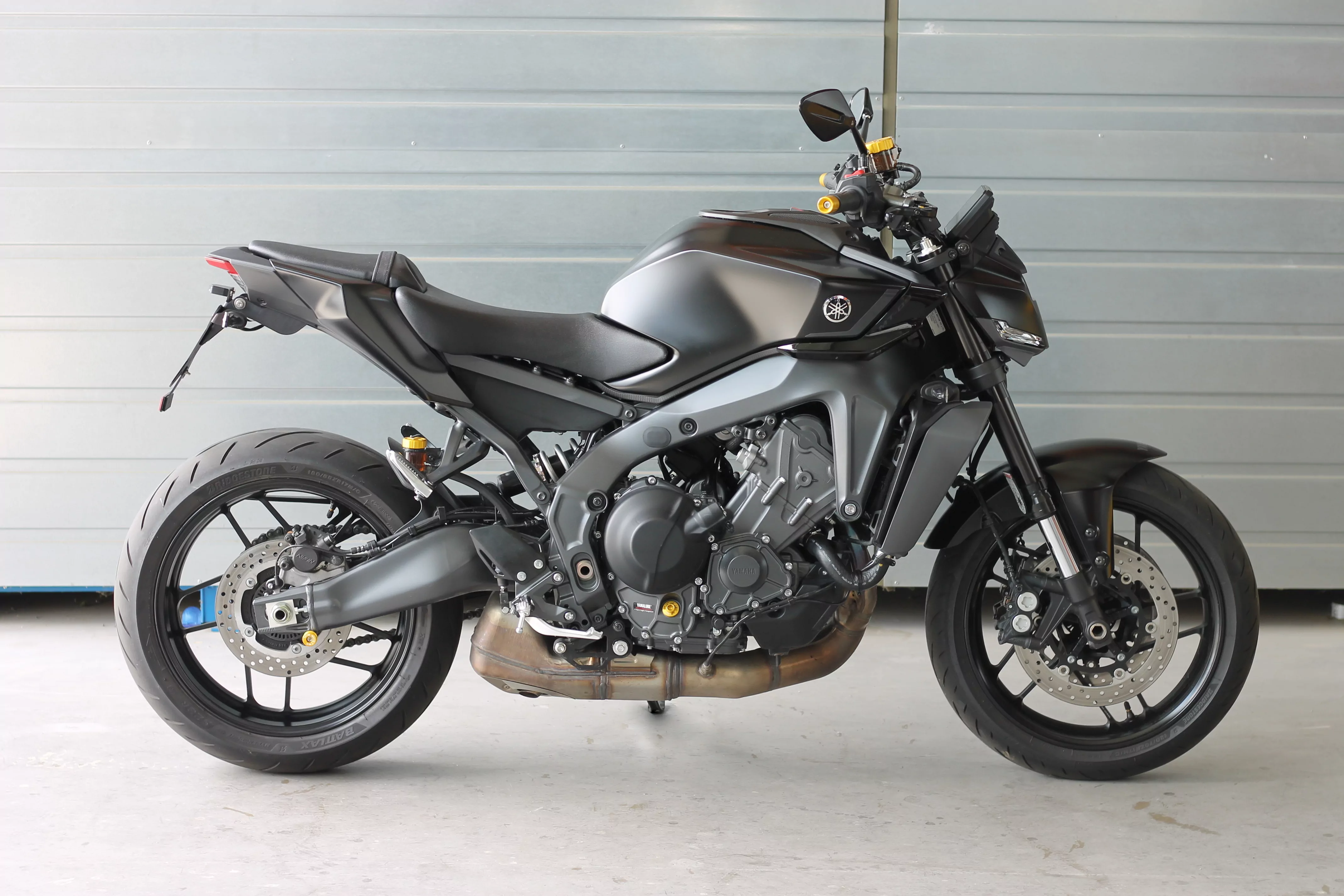 MG Biketec Kennzeichenhalter für Yamaha MT-09 / SP ab 2024