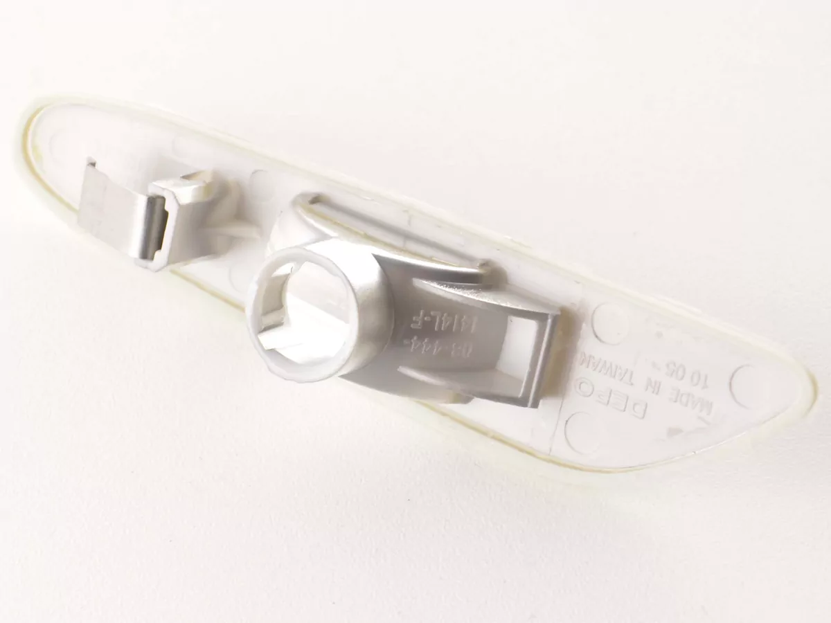 Verschleißteile Seitenblinker links BMW 5er E60/E61 Bj. 03-10, chrom
