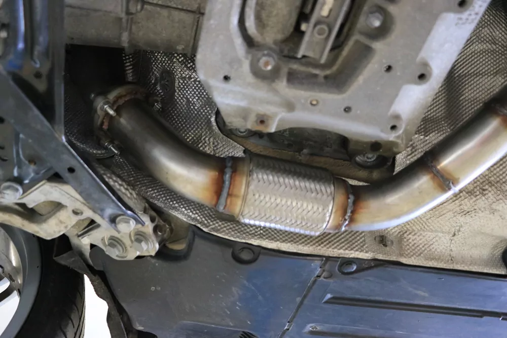 Audi A4 B8 - A5 8T - 2,0l Vorschalldämpfer mit Flexrohr