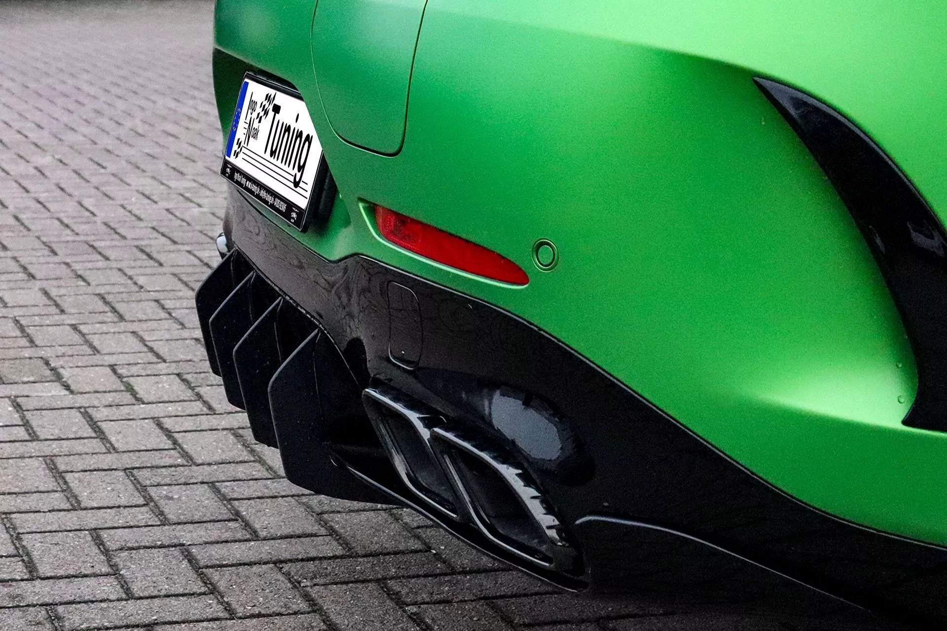 Gefräster Heckansatz für Mercedes AMG GT 63S 4-Türer X290