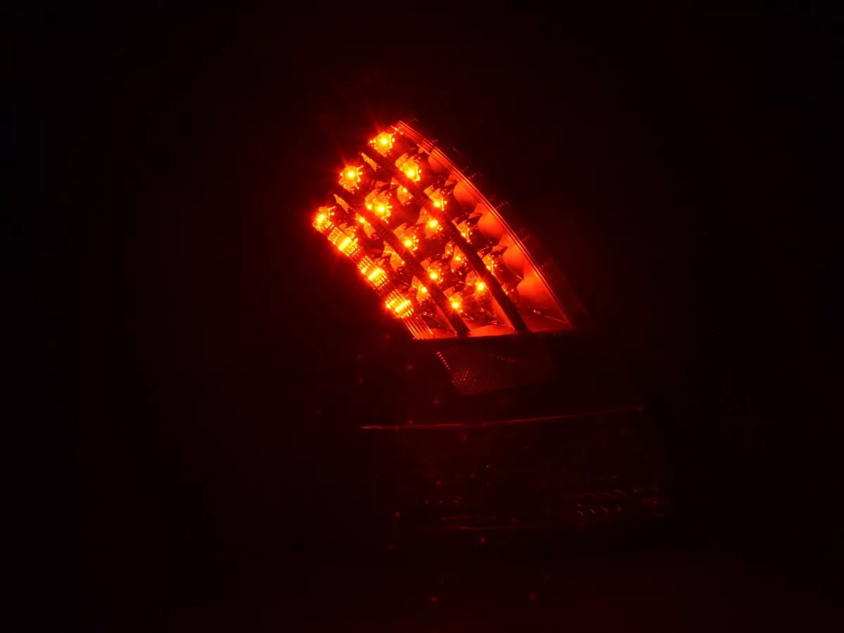 LED Rückleuchten Set Suzuki Swift Typ MZ Bj. 05- klar/schwarz