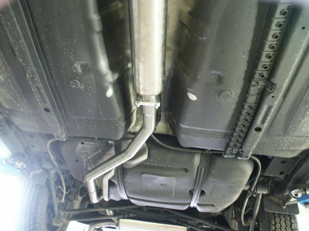 Kia Cerato Schrägheck  Vorschalldämpfer