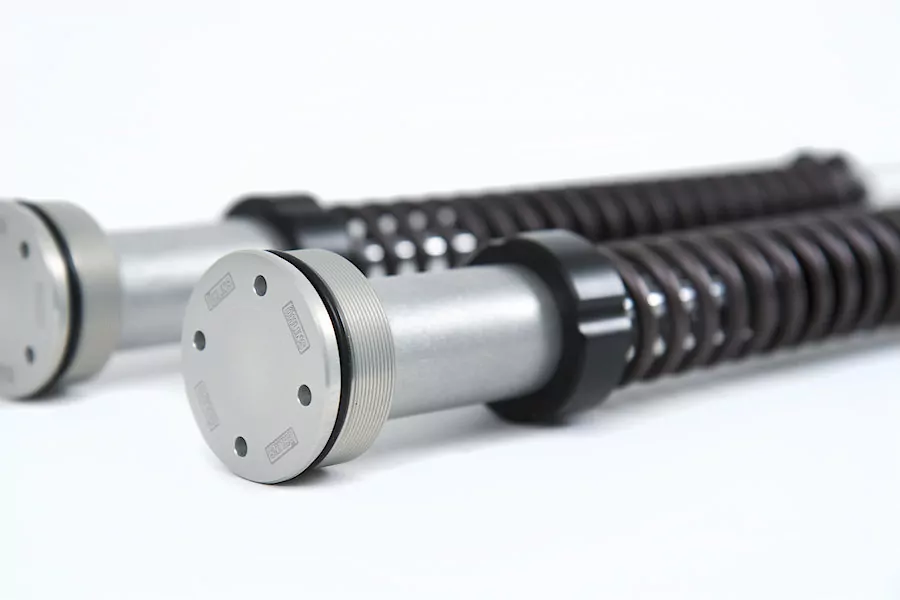 Öhlins 25 mm Cartridge Road & Track FKC 102 für Harley-Davidson FL Touring (Road King Street Glide Electra Glide etc) 2014-2016