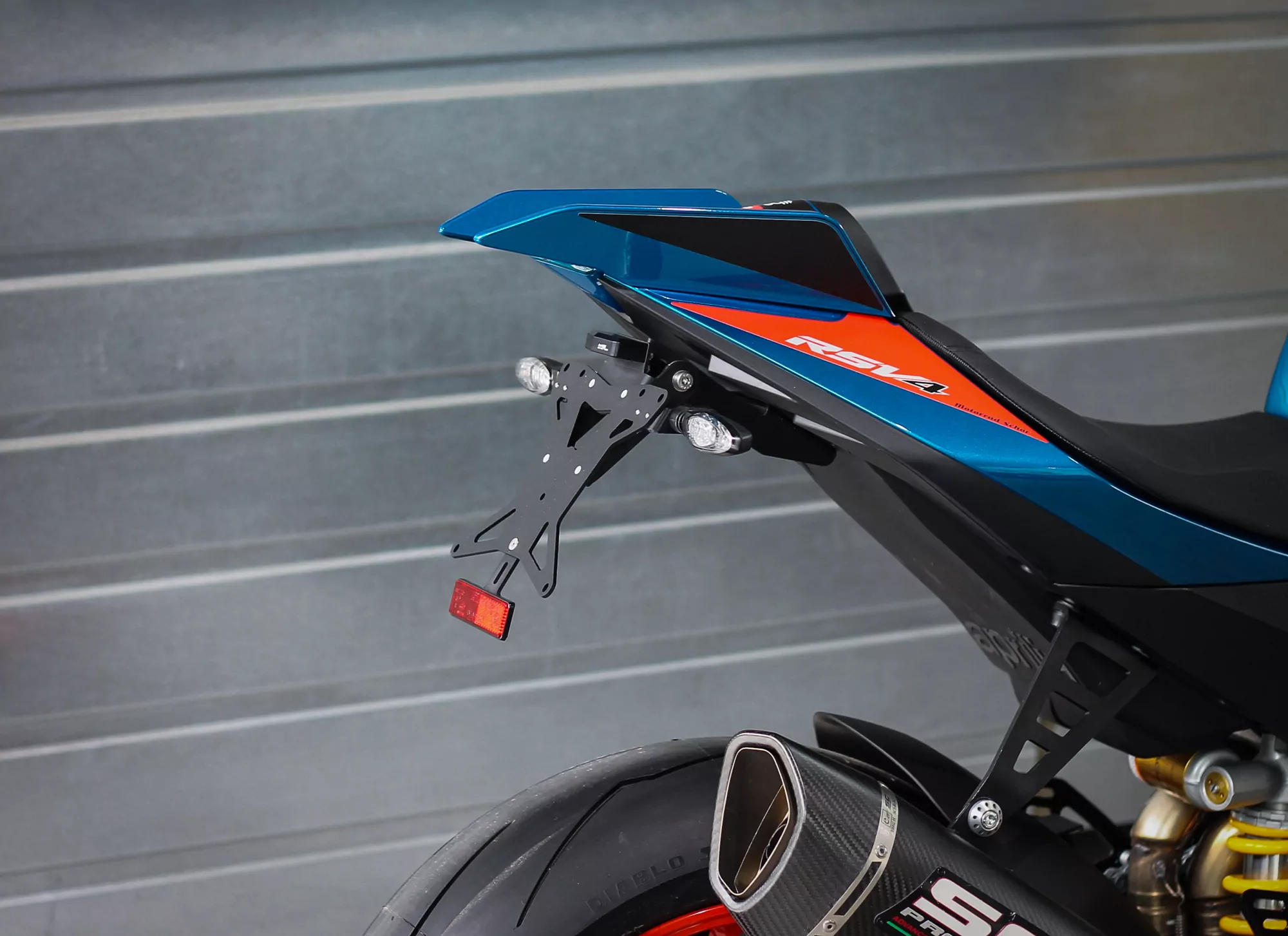 MG Biketec Kennzeichenhalter für Aprilia RSV4 / Factory ab 2025