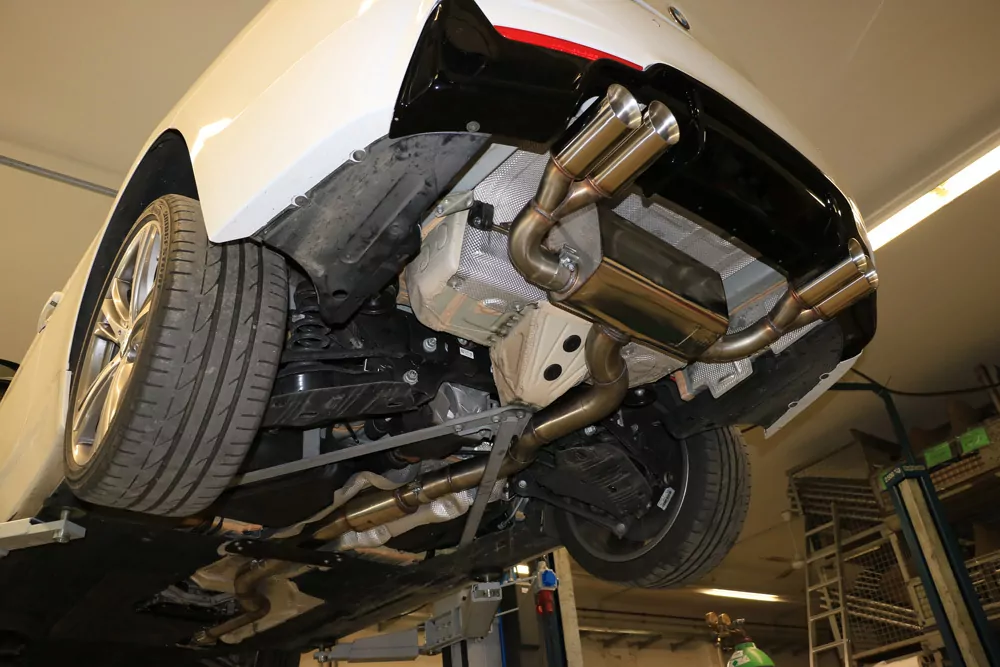 BMW F32/F33/F36 - 435i - M-Paket  Endschalldämpfer quer Ausgang rechts/links - 2x80 Typ 25 rechts/links