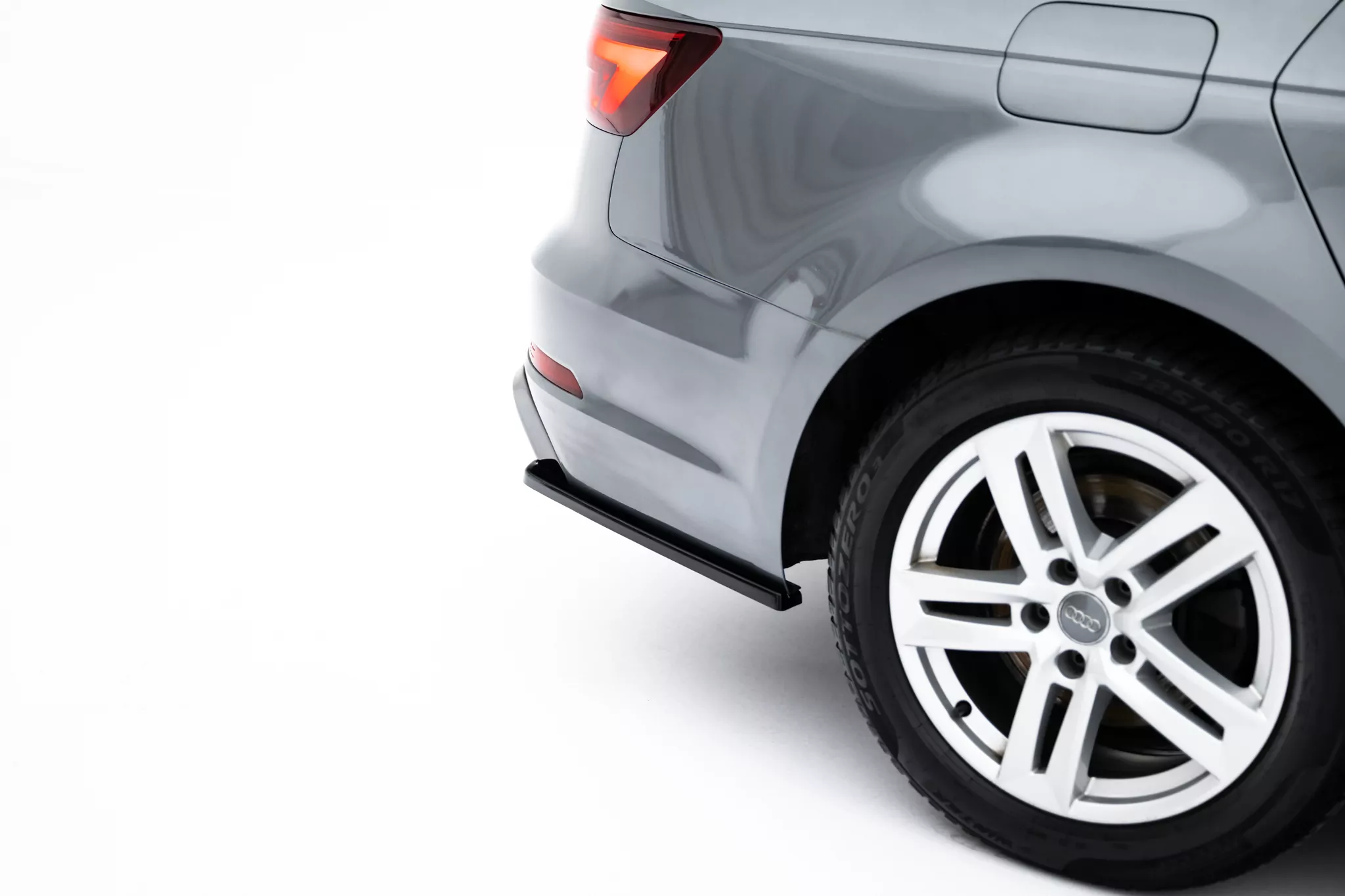 Heck Ansatz Flaps Diffusor Für Audi A4 / A4 S-Line / S4 Limousine / Avant B9 