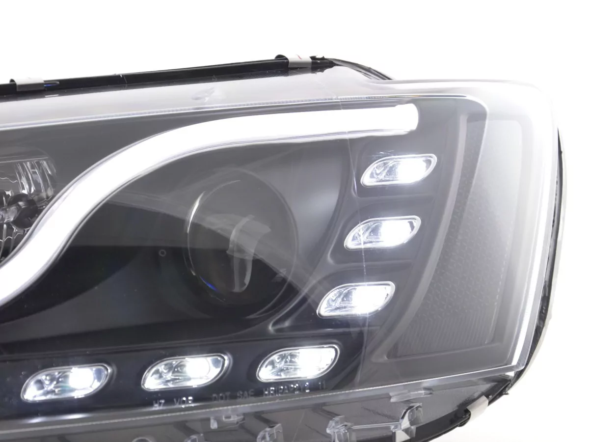 Scheinwerfer Set Daylight LED Tagfahrlicht VW Jetta 6 Bj. 11- schwarz