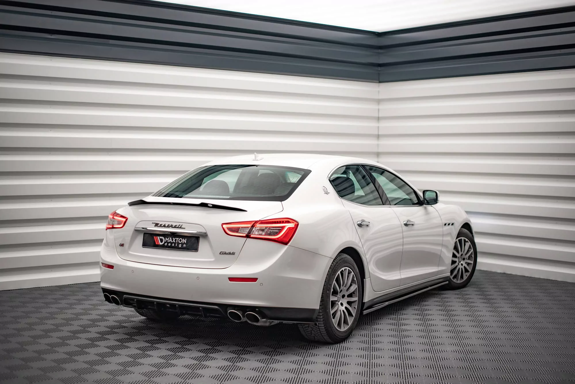 Seitenschweller Ansatz Für Maserati Ghibli Mk3 Schwarz Hochglanz