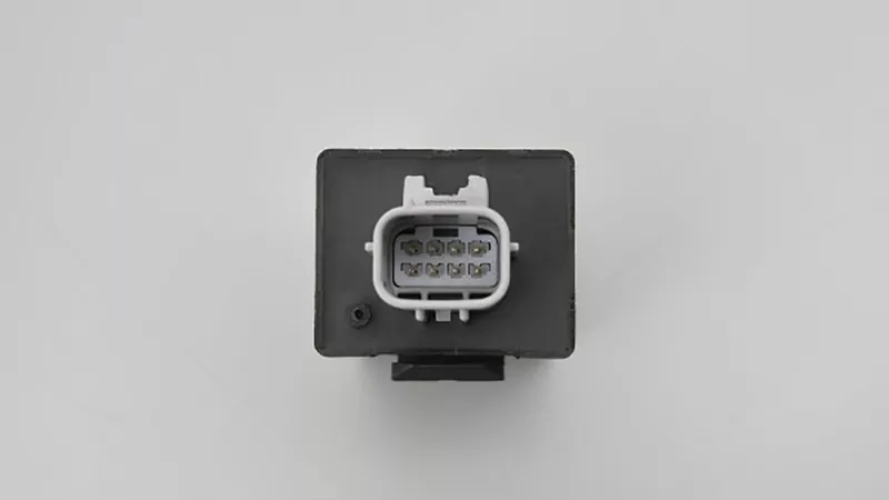 DAYTONA LED-Blinkrelais 8-Pin Honda, 12V, 0,1-100 Watt