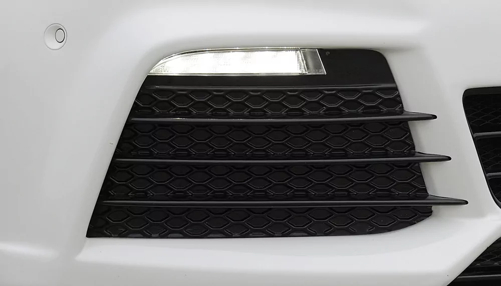 LED Tagfahrleuchte, rechts für für Golf 6 Spoilerstoßstange