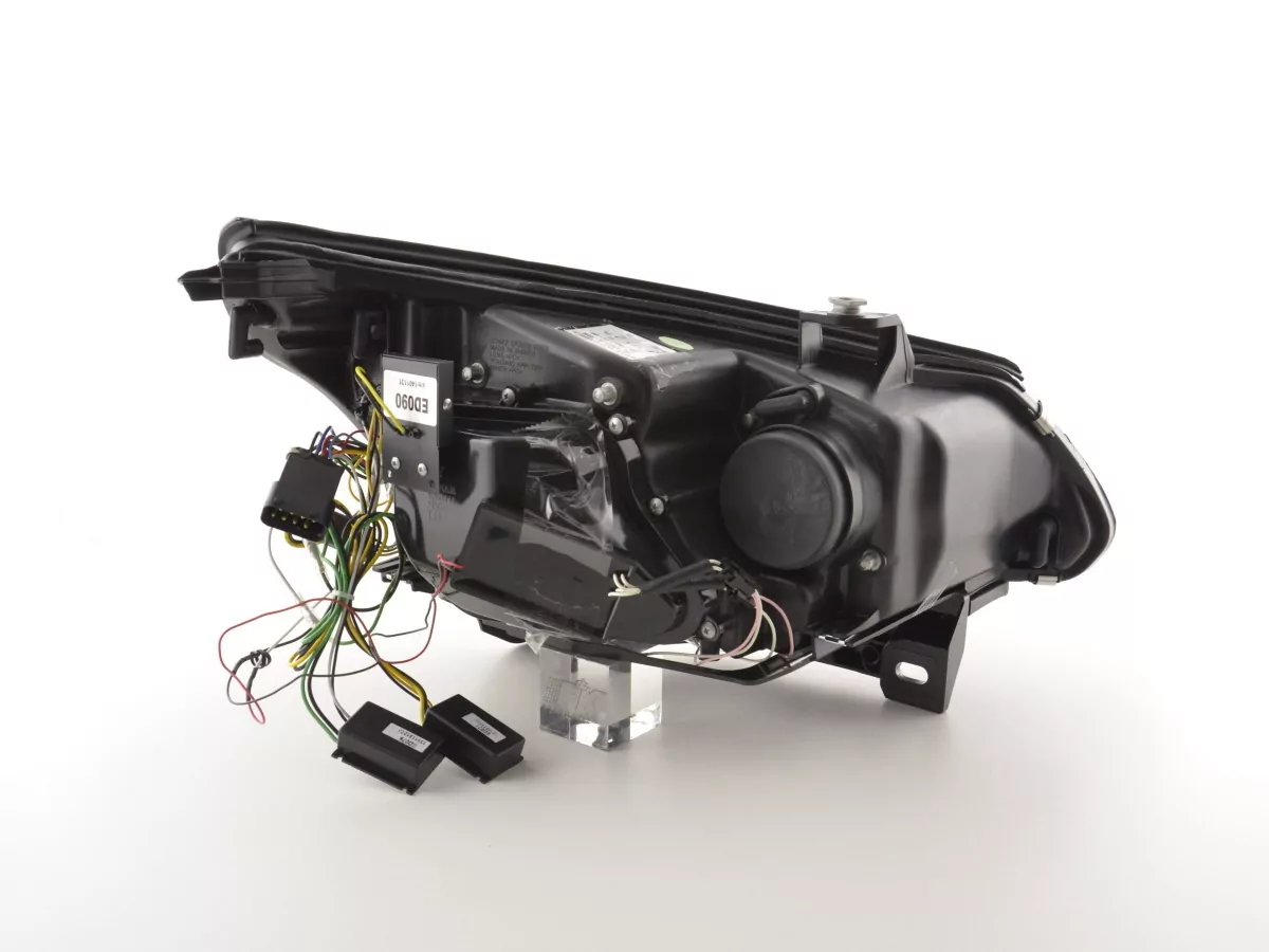 Scheinwerfer Set Xenon Angel Eyes CCFL BMW 5er E60/E61 Bj. 05-08 chrom