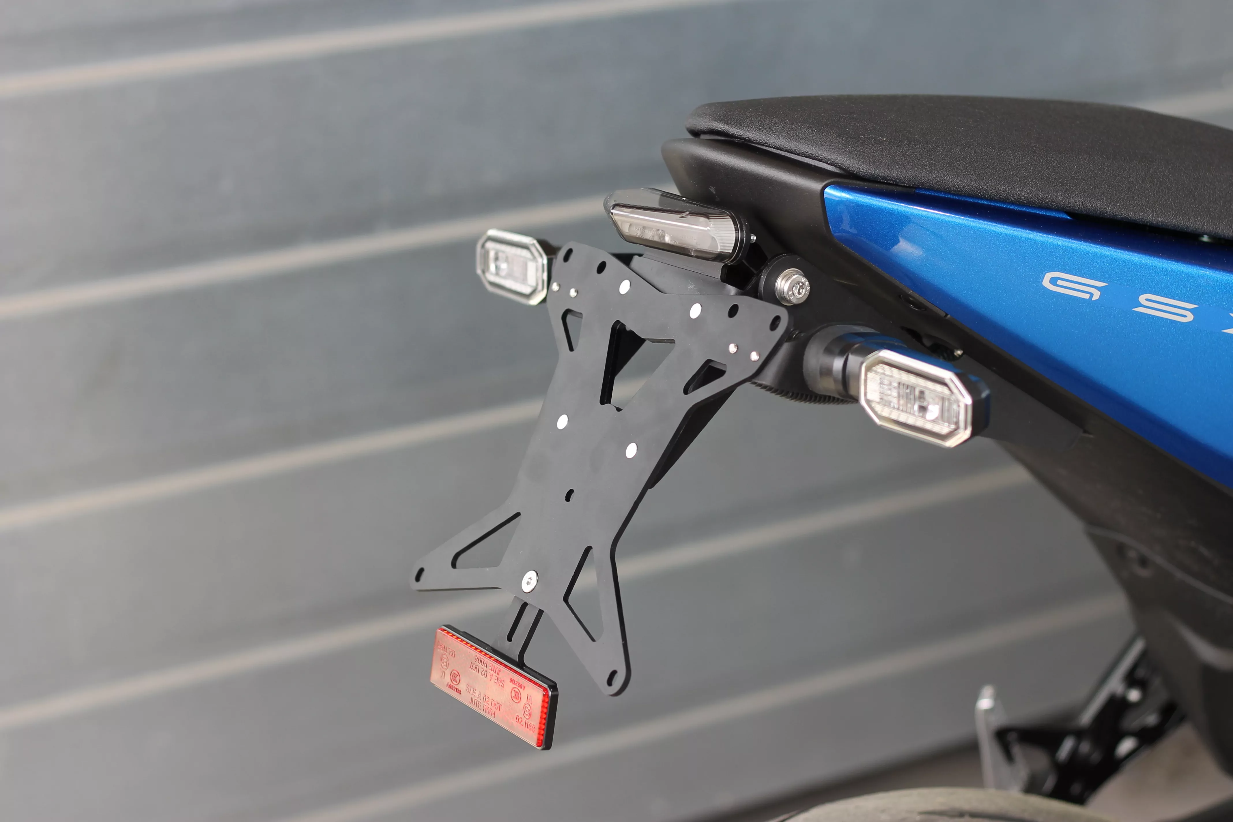 MG Biketec Kennzeichenhalter für Suzuki GSX-8S ab 2023