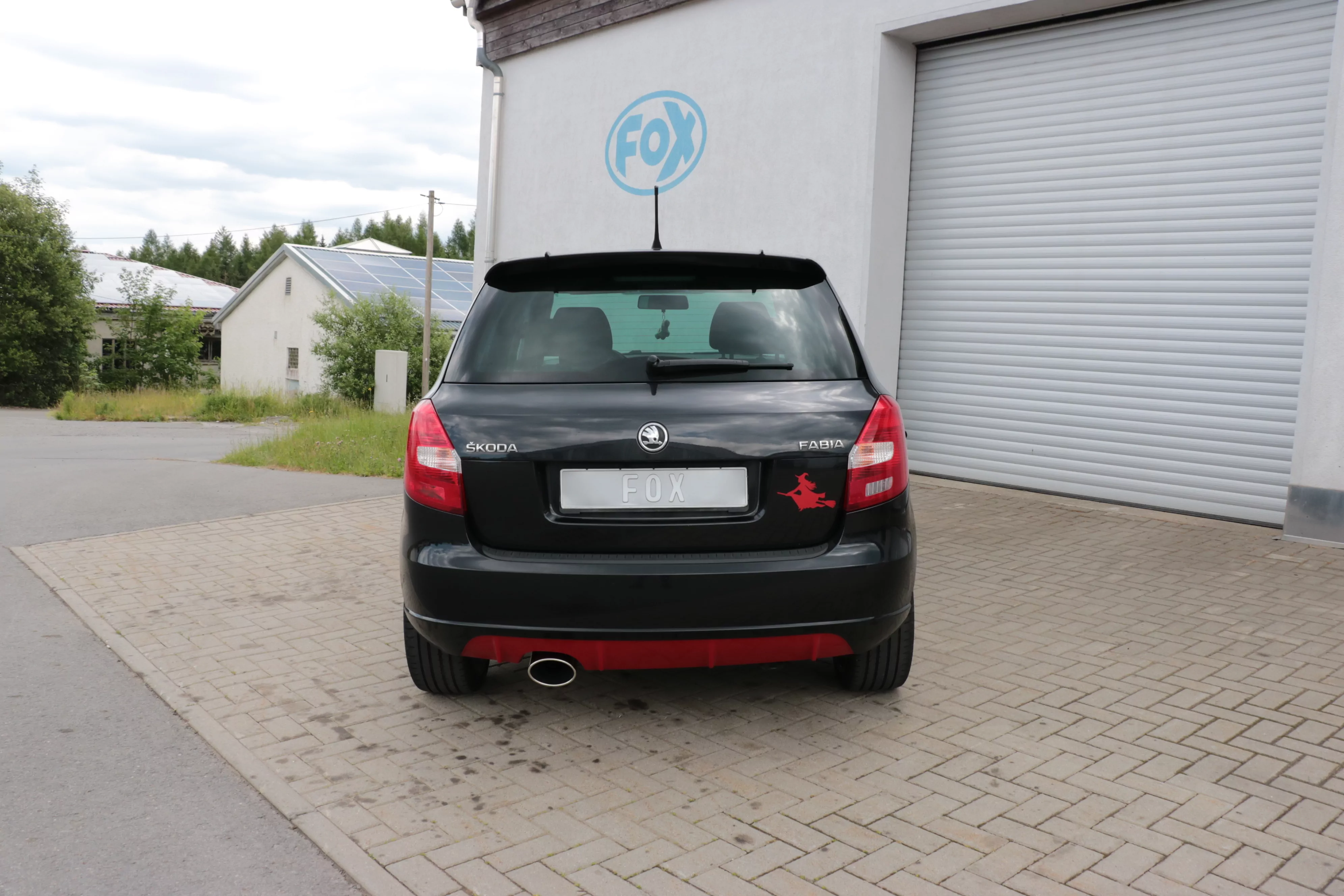 Skoda Fabia  Limousine  Endschalldämpfer - 140x90 Typ 44