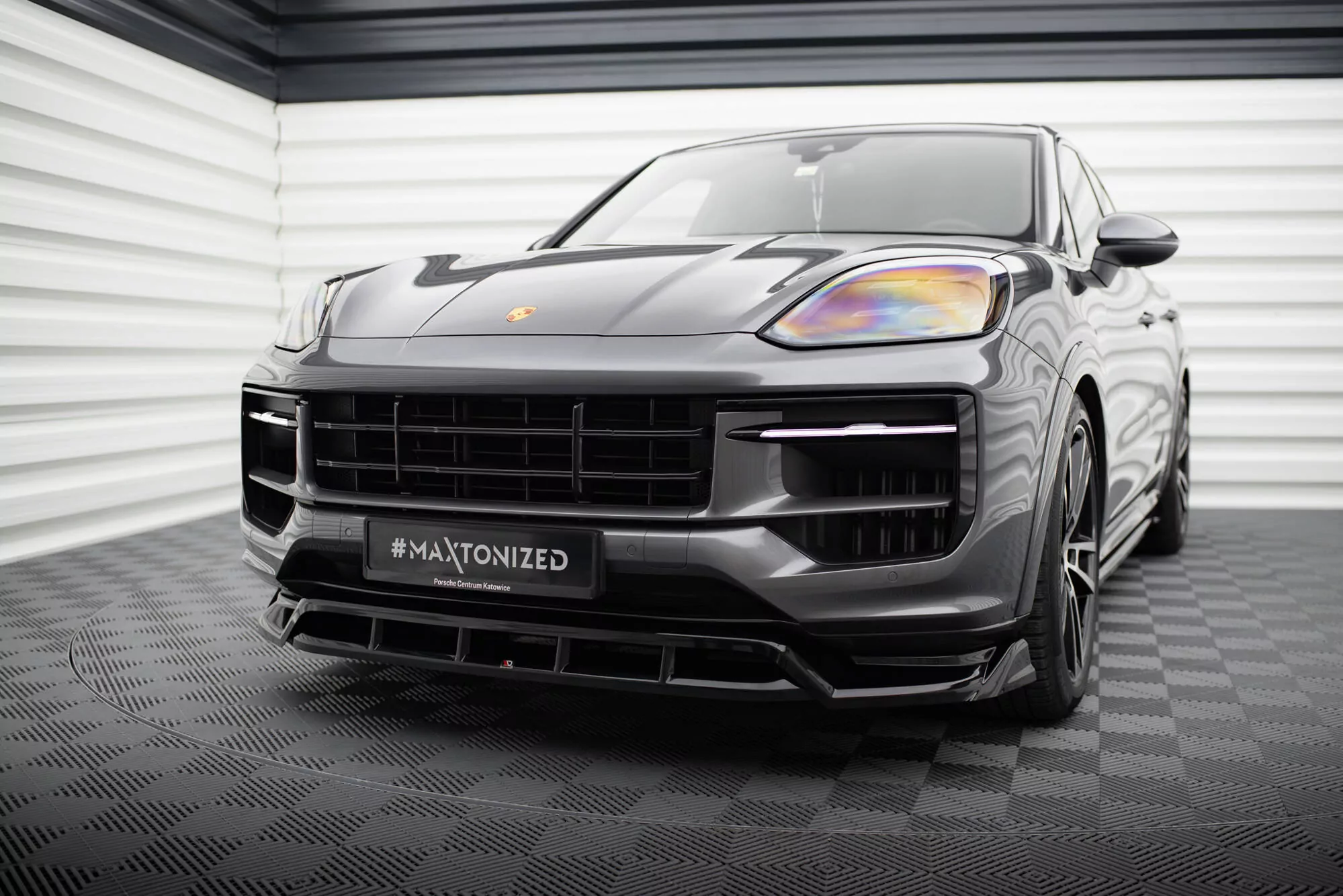 Front Ansatz Für Porsche Cayenne SUV / Coupe Mk3 Facelift Schwarz Hochglanz