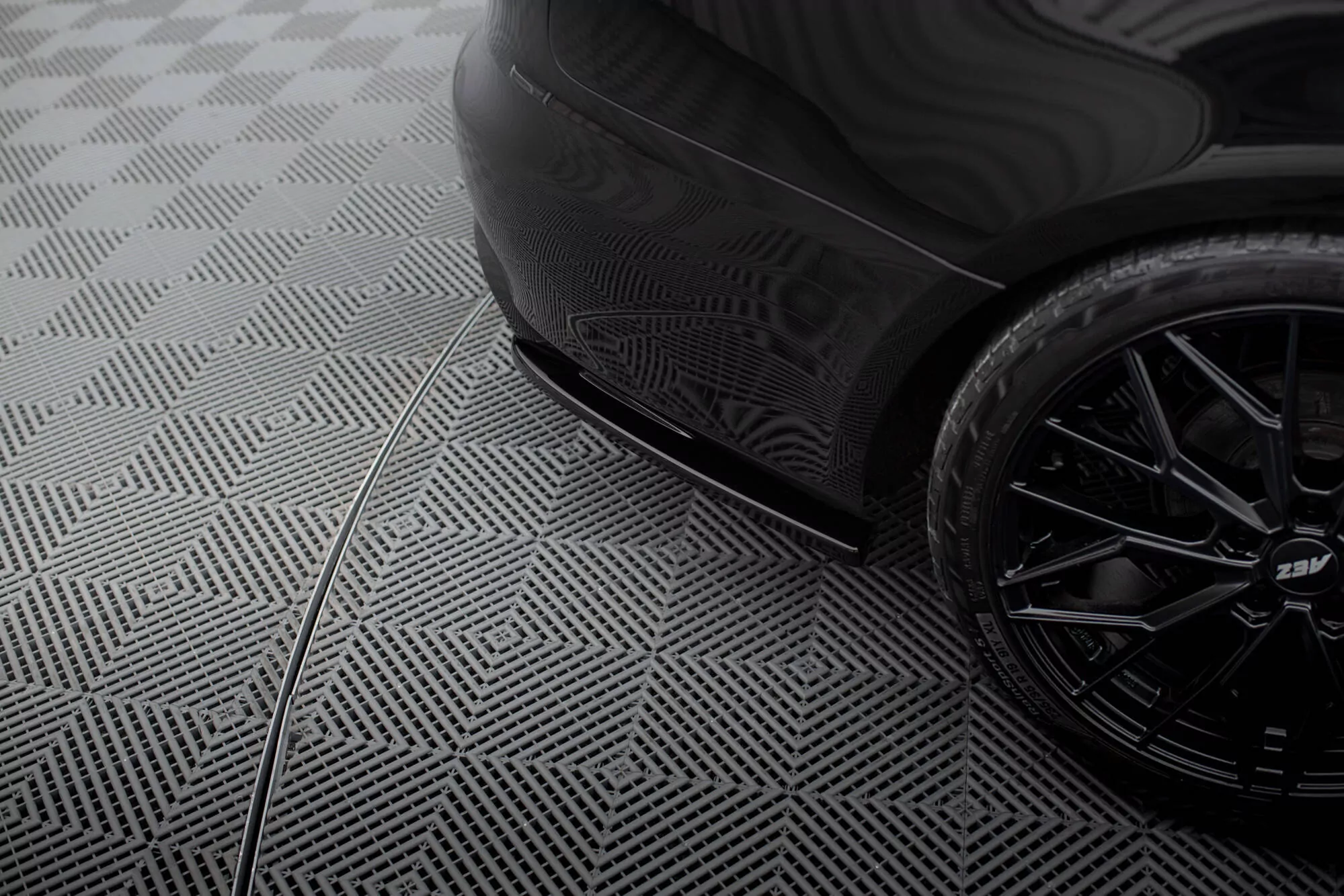 Heck Ansatz Flaps Diffusor V.2 Für Audi A4 B8 Schwarz Hochglanz