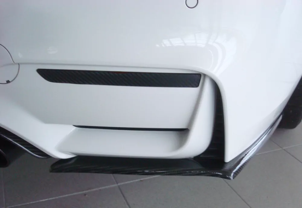 Carbon Heckschürzenansatz rechts für BMW 4er F82 M4 (M3) Coupé 01.14-