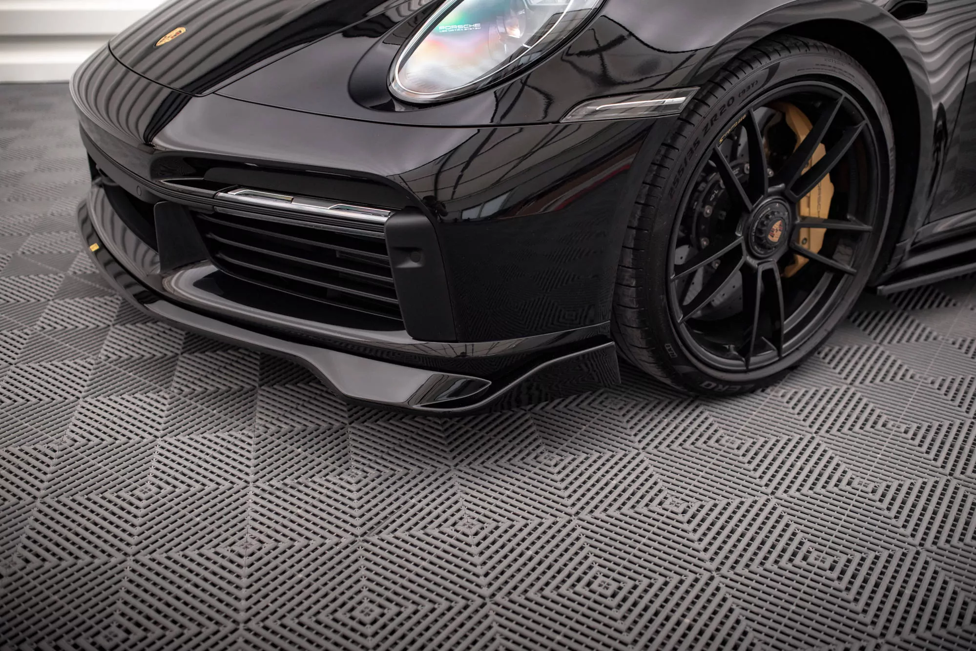 Front Ansatz Für Porsche 911 Turbo S 992 Schwarz Hochglanz