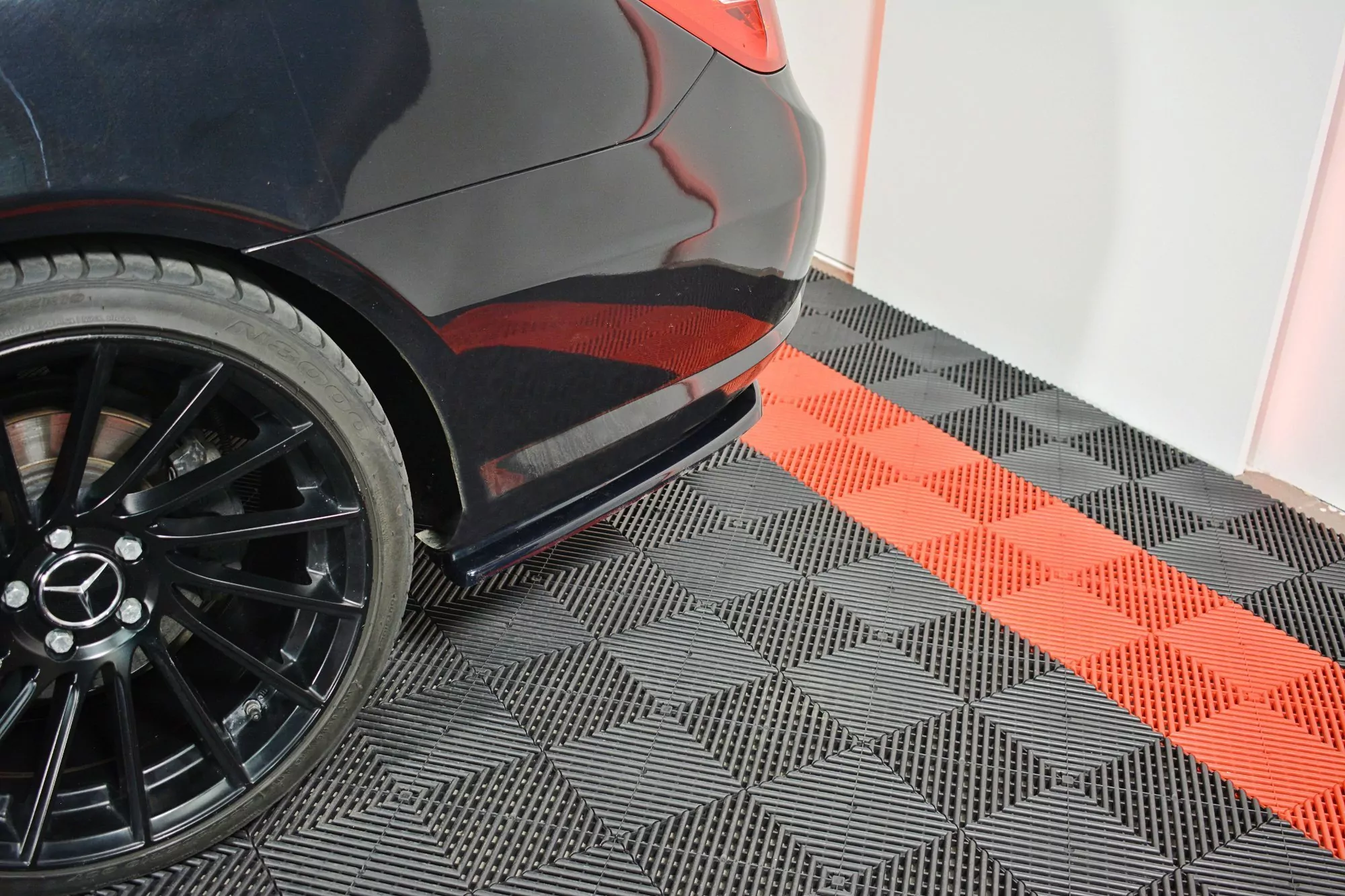 Heck Ansatz Flaps Diffusor Passend Für Diffusor Passend Für Mercedes E-KLASSE W207 COUPE AMG LINE Schwarz Hochglanz Schwarz Hochglanz
