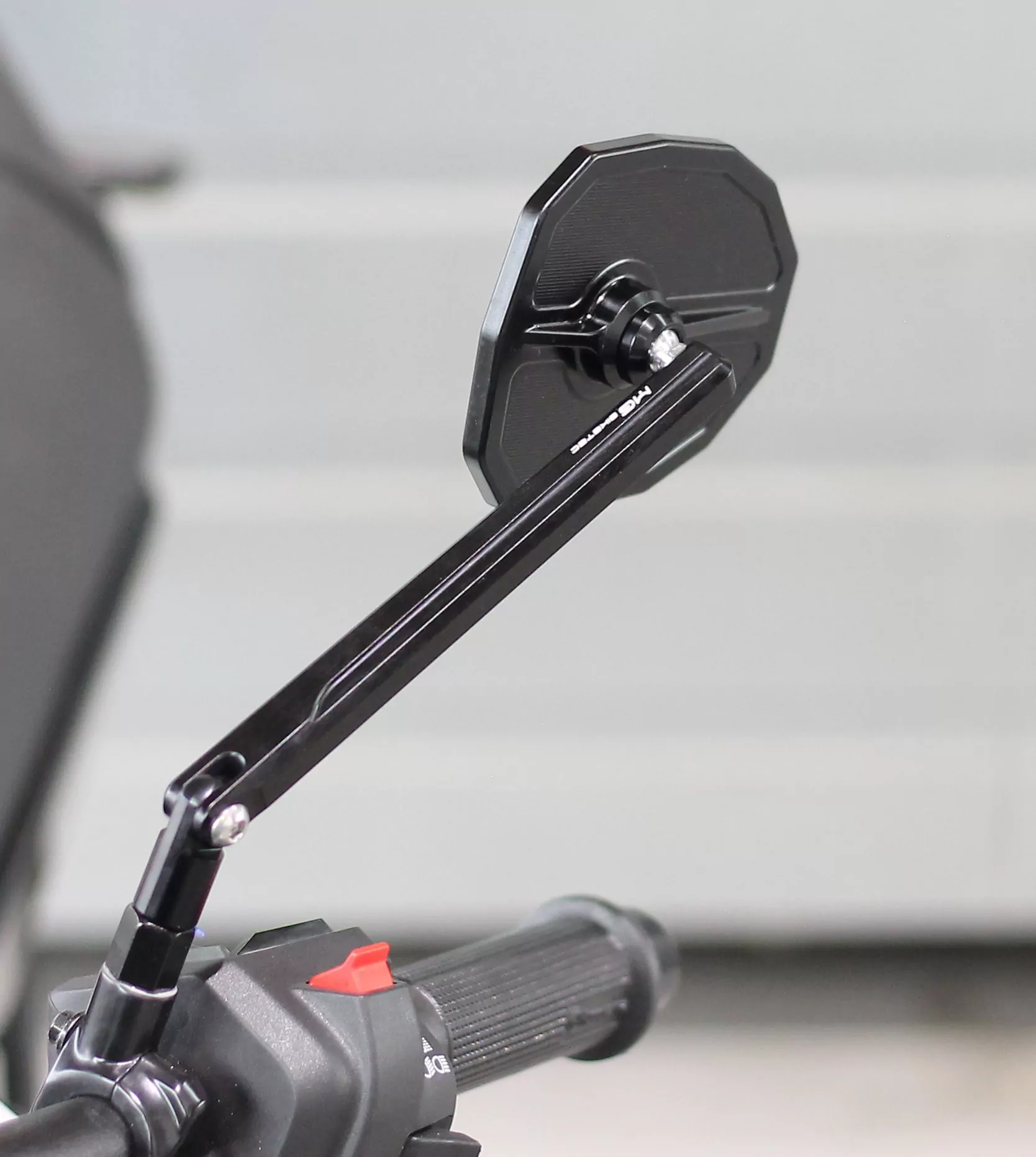 MG Biketec Spiegel Set für M10 x 1,5 mm Gewinde für BMW F 650 GS ab 2008