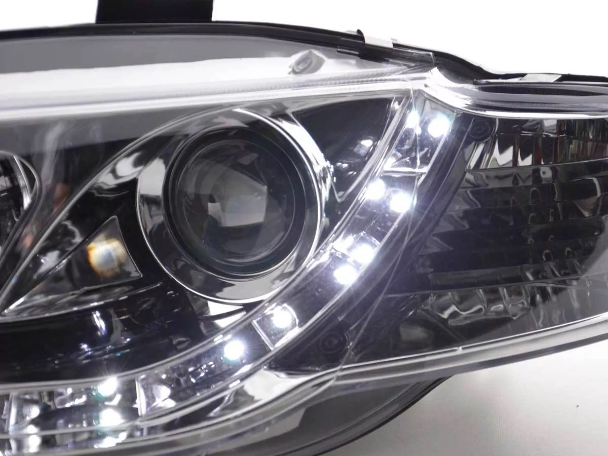 Scheinwerfer Set Daylight LED TFL-Optik Audi A4 Typ 8E Bj. 05-07 chrom