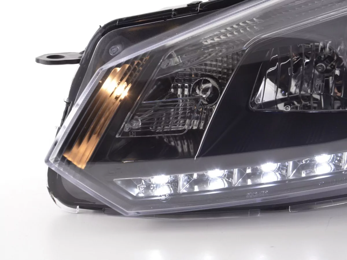 Scheinwerfer Set Daylight LED Tagfahrlicht VW Golf 6 Typ 1K Bj. 08- schwarz für Rechtslenker