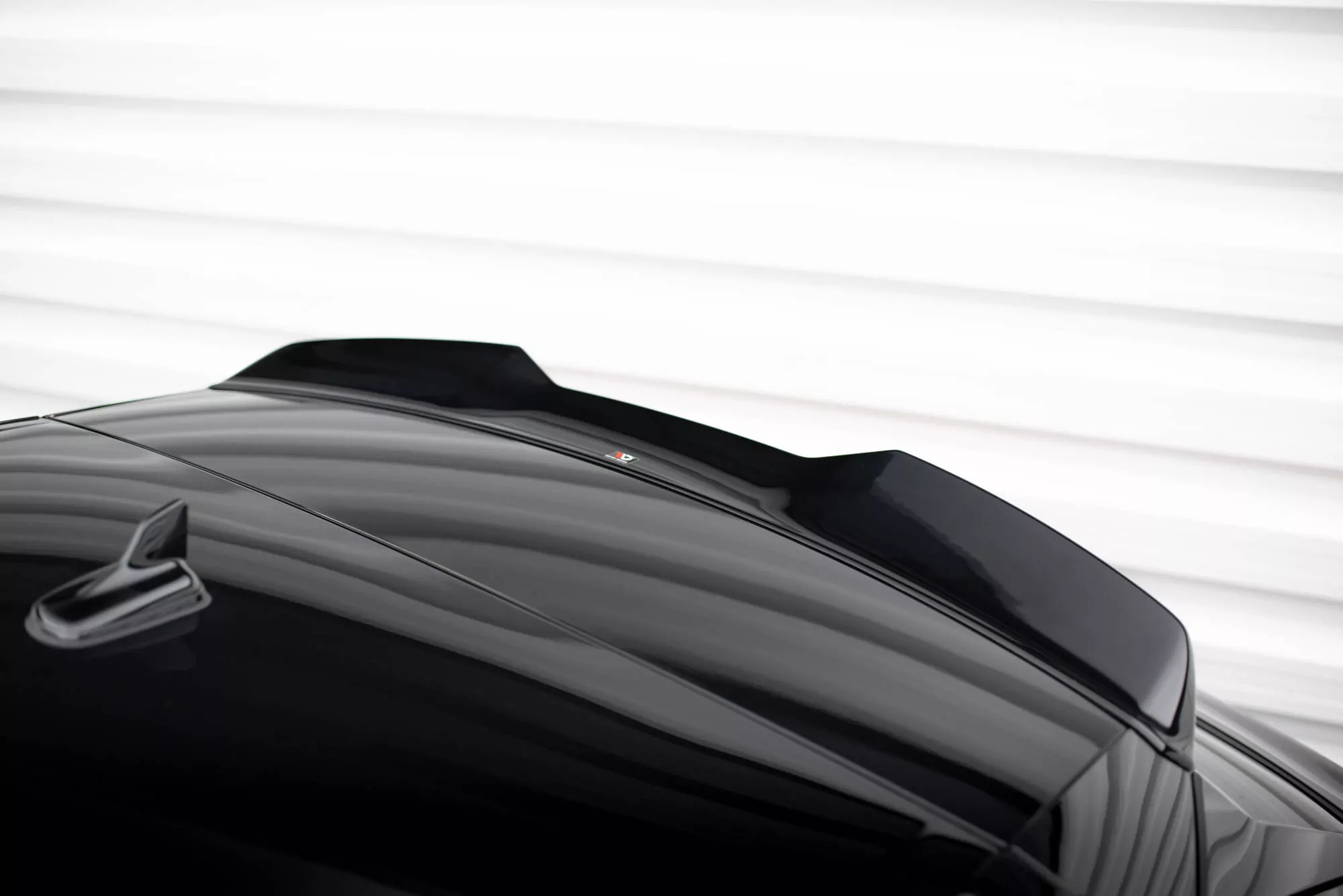 HĂ¶her Spoiler CAP Für 3D Audi Q8 / SQ8 / Q8 S-Line Mk1 Schwarz Hochglanz