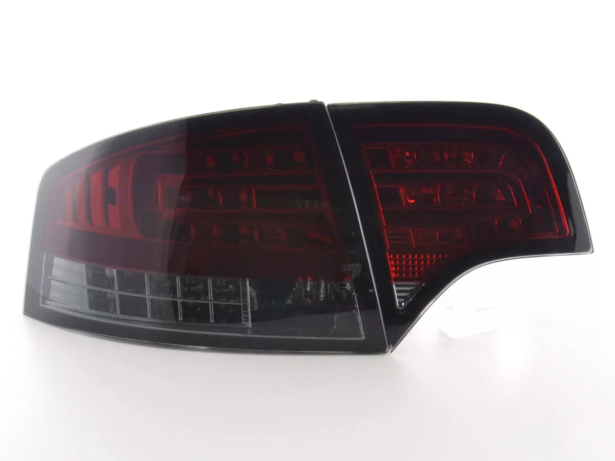 LED Rückleuchten Set Audi A4 Limousine Typ 8E Bj. 04-07 rot/schwarz