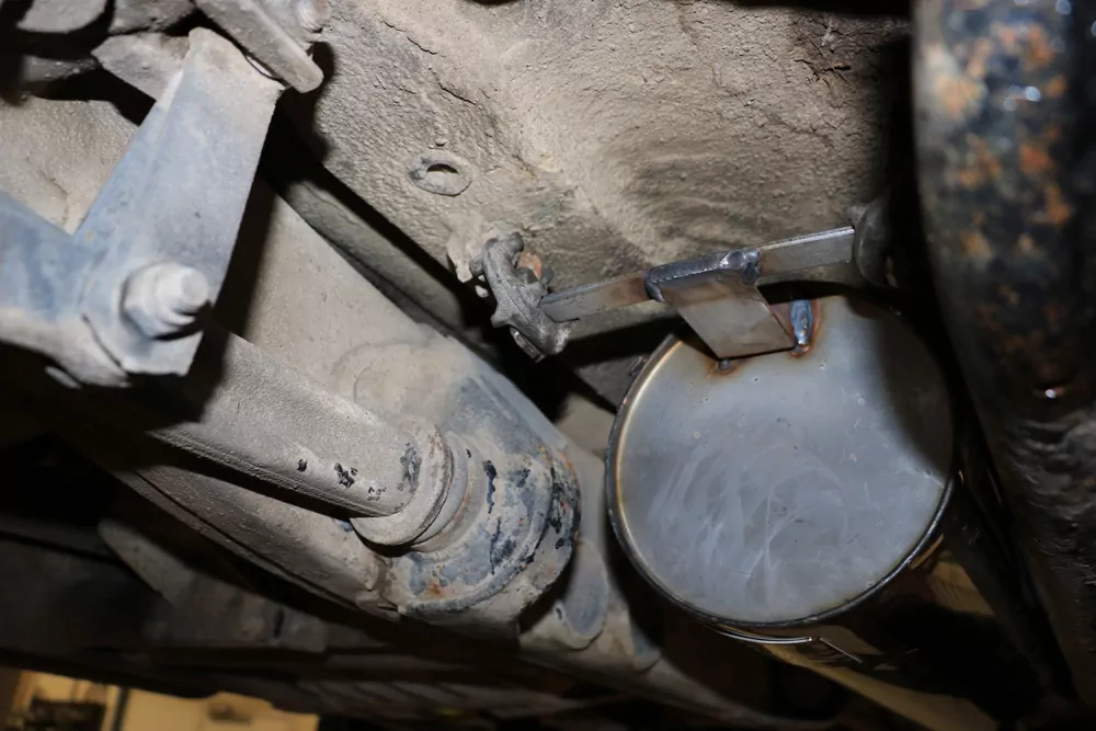 Mercedes G-Klasse Cabrio - 463 (ohne Trittbrett)  Endschalldämpfer Ausgang seitlich  - 2x80 Typ 14