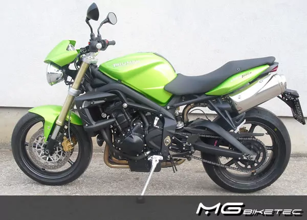 MG Biketec Sportfussrastenanlage / Rastenanlage / Fußrastenanlage mit ABE, gültig in D - A - CH für Triumph Street Triple 675 ab 2008-2010