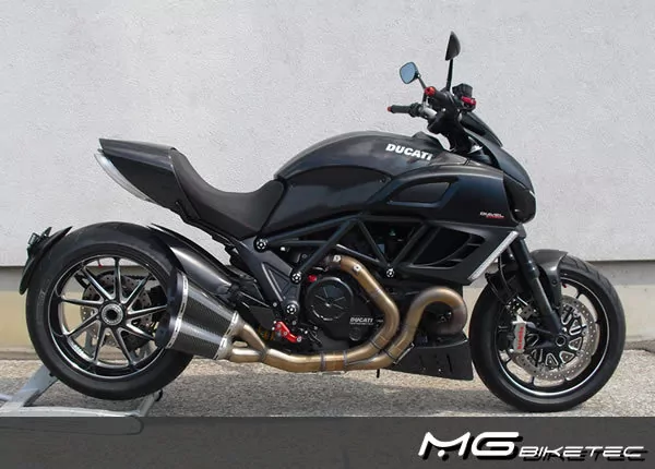 MG Biketec Sportfussrastenanlage / Rastenanlage / Fußrastenanlage mit ABE, gültig in D - A - CH für Ducati Diavel 1200 ab 2011