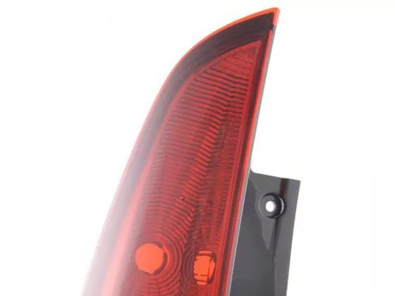 Verschleißteile Rückleuchte links Opel Agila B Bj. 08- rot/klar