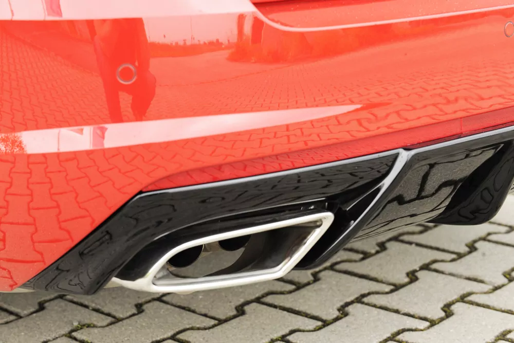 Rieger Heckeinsatz für Skoda Octavia RS (5E) | Lim. 02.17- (ab Facelift) bei Bestellung bitte genaue Motorisierung angeben!