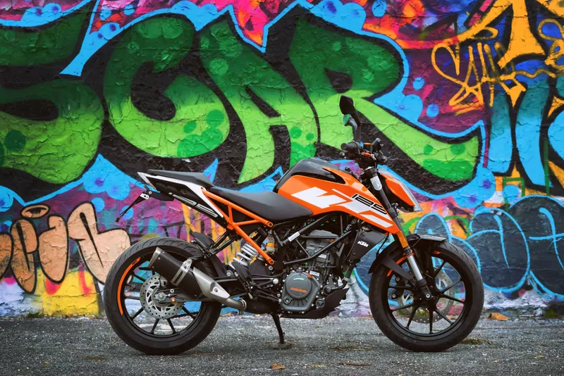 Kurzes Heck - Kennzeichenträger - Kennzeichenhalter für KTM 125 Duke ab 2017-2019
