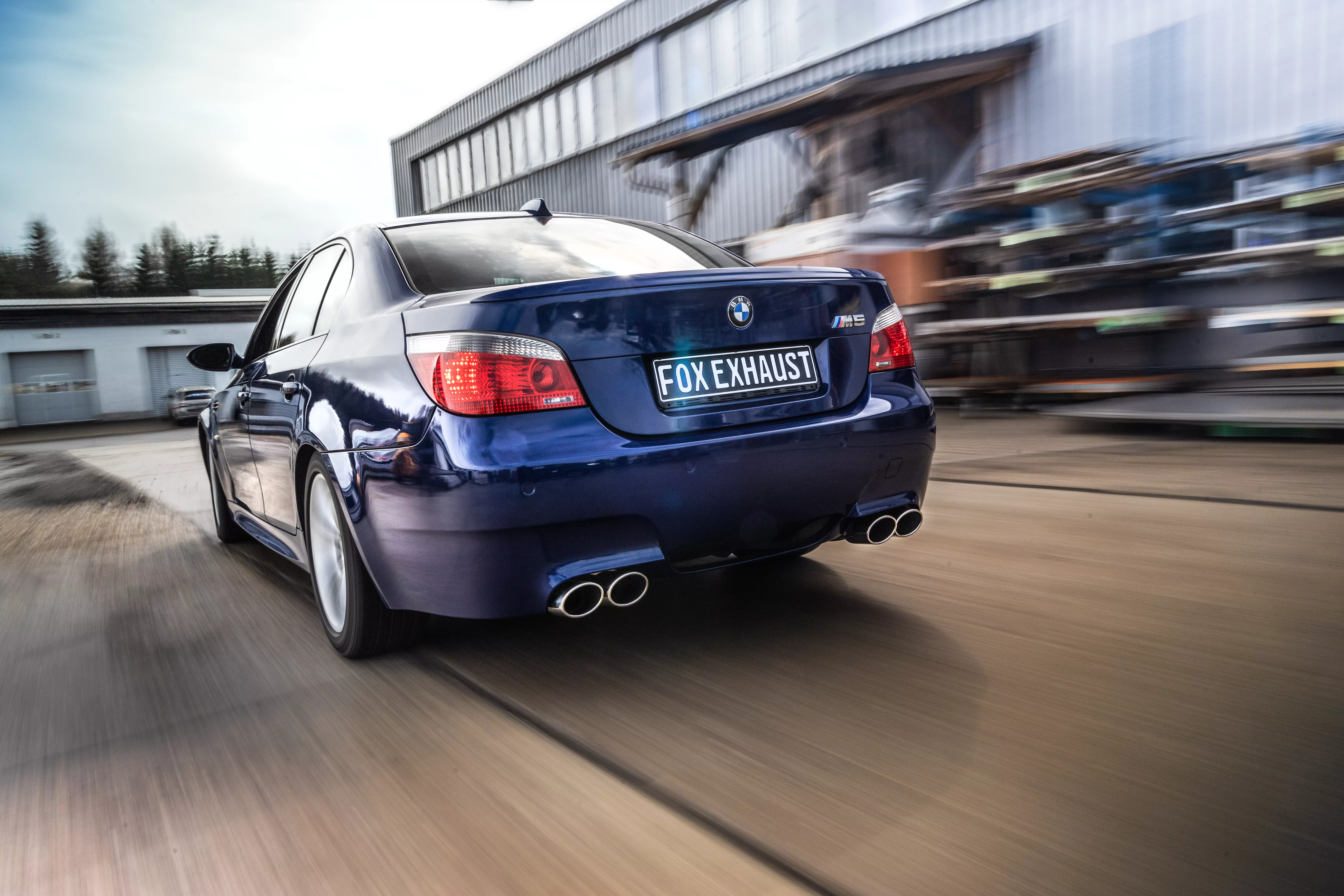 BMW E60 M5  Endschalldämpfer rechts/links - 2x115x85 Typ 32 rechts/links